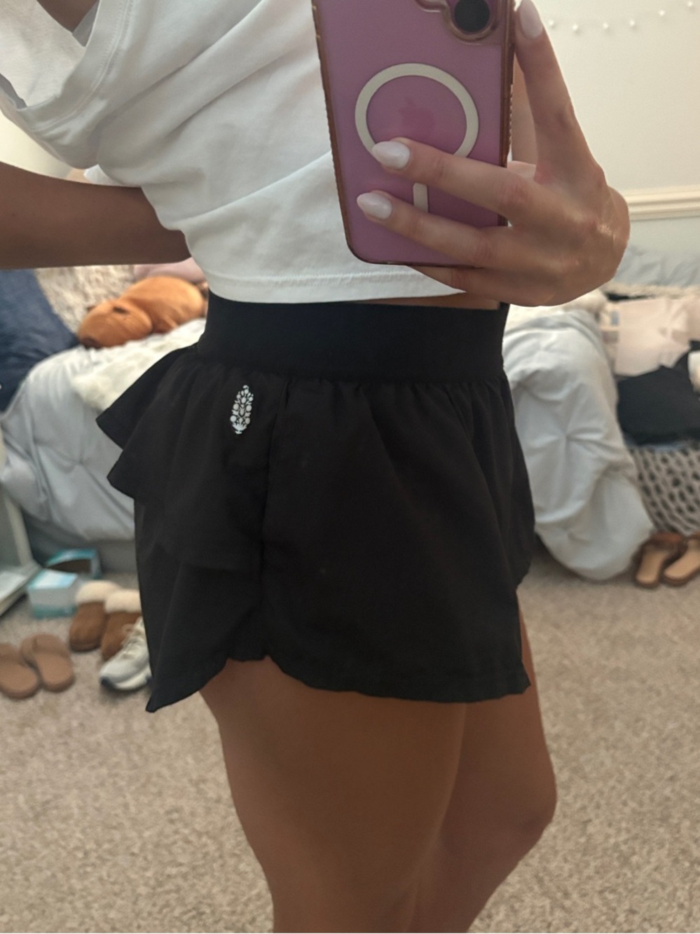 FreePeople Balck athletic shorts with ruffle - Picture 5 of 8